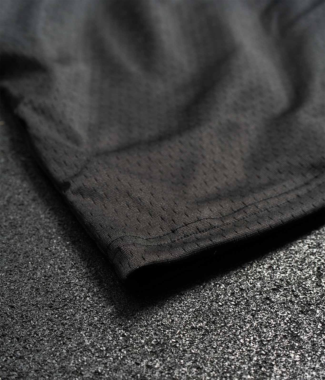 Mesh Shorts "Kilo Cube" Schwarz